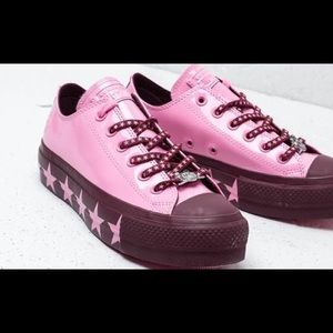 Converse platform Miley Cyrus